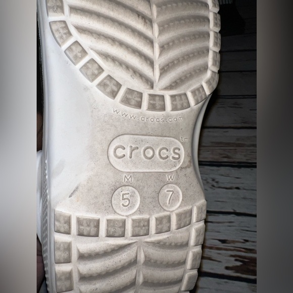 Clear Crocs Size 7 - Picture 4 of 4